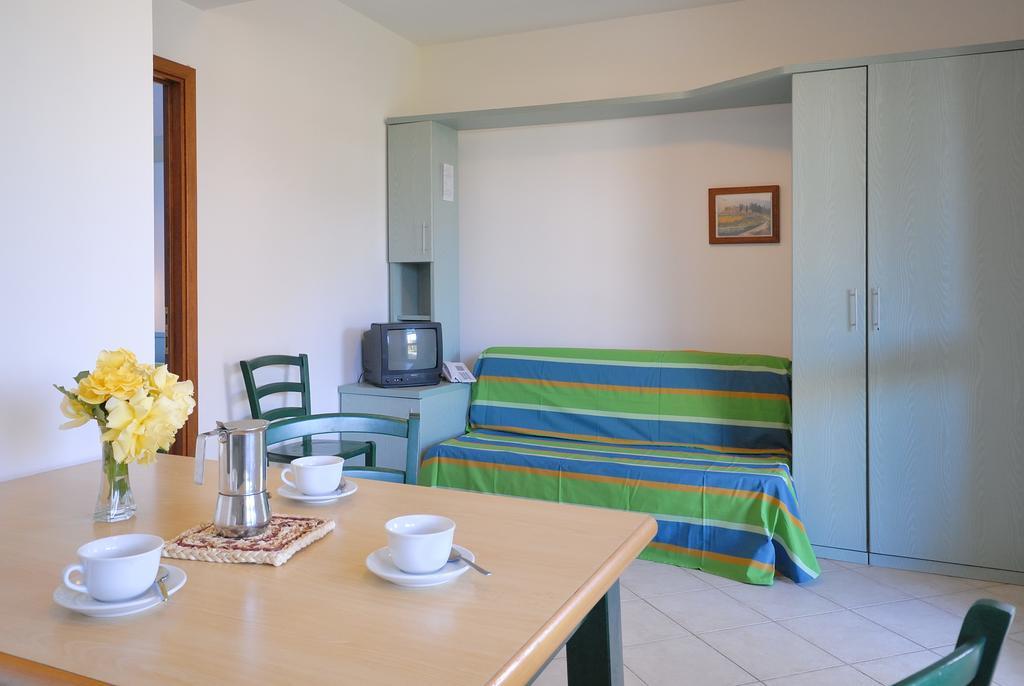 La Cecinella Apartments 마리나디세시나 외부 사진