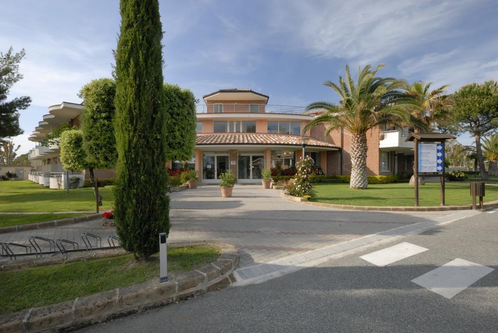 La Cecinella Apartments 마리나디세시나 외부 사진